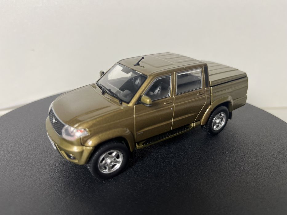 Продам модели УАЗ, 1:43