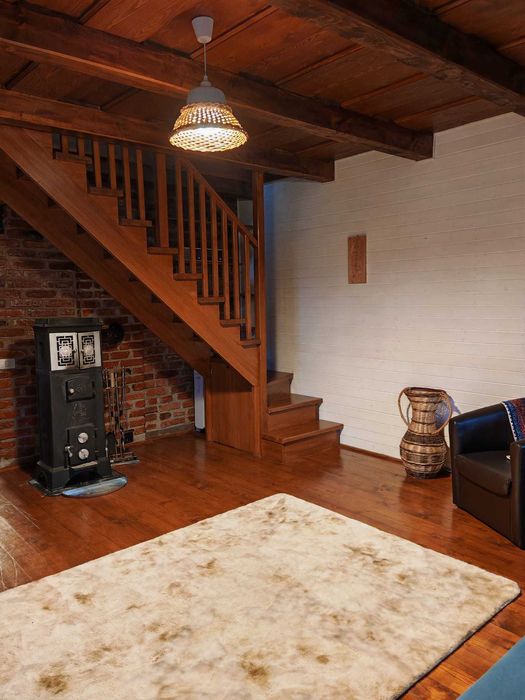 inchiriez casa traditionala jud Covasna, 30 km fata de Brasov