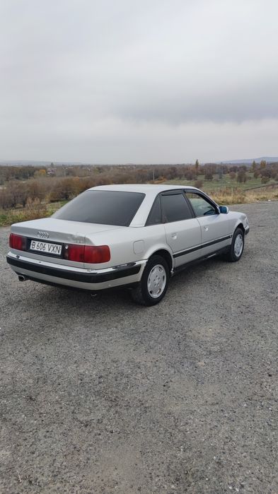 Ауди с4 1991г 2.8