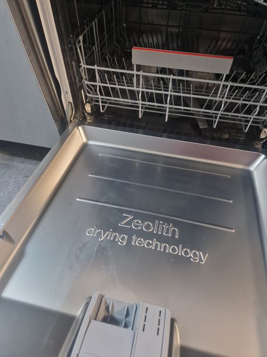 Съдомиялна Bosch Serie 6 А+++ Zeolite