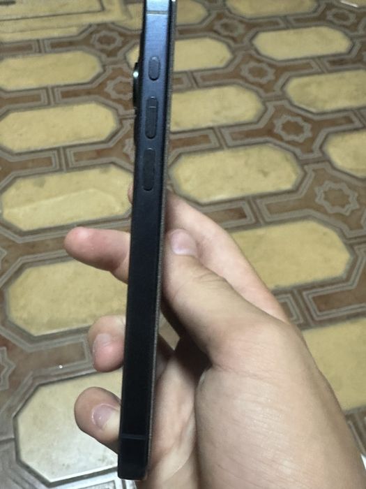 Iphone 15 pro tomnisini rangi