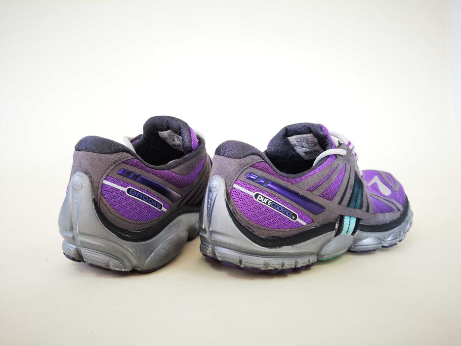 Adidasi alergare 37 38 Ghete munte maraton  Brooks Purecodence