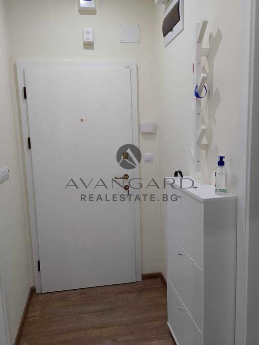 оф.25605 Двустаен обзаведен/ Младежки хълм