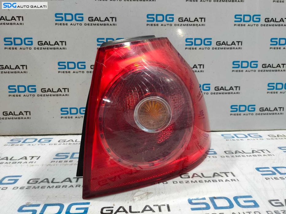 Stop Lampa Tripla Dreapta Volkswagen Golf 5 Hatchback Scurt 2004 - 2008 Cod 1K6945096E [L4927]