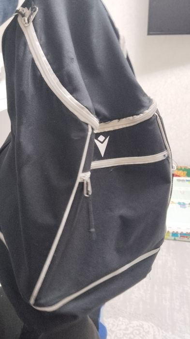 Продам рюкзак macron