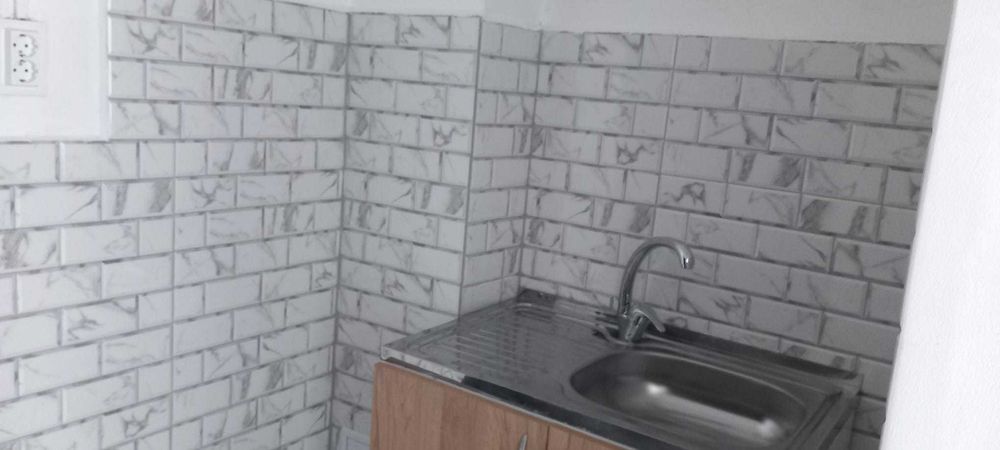Vand garsoniera ,zona Marasti. Renovata pret 78 de mii de euro negociabil