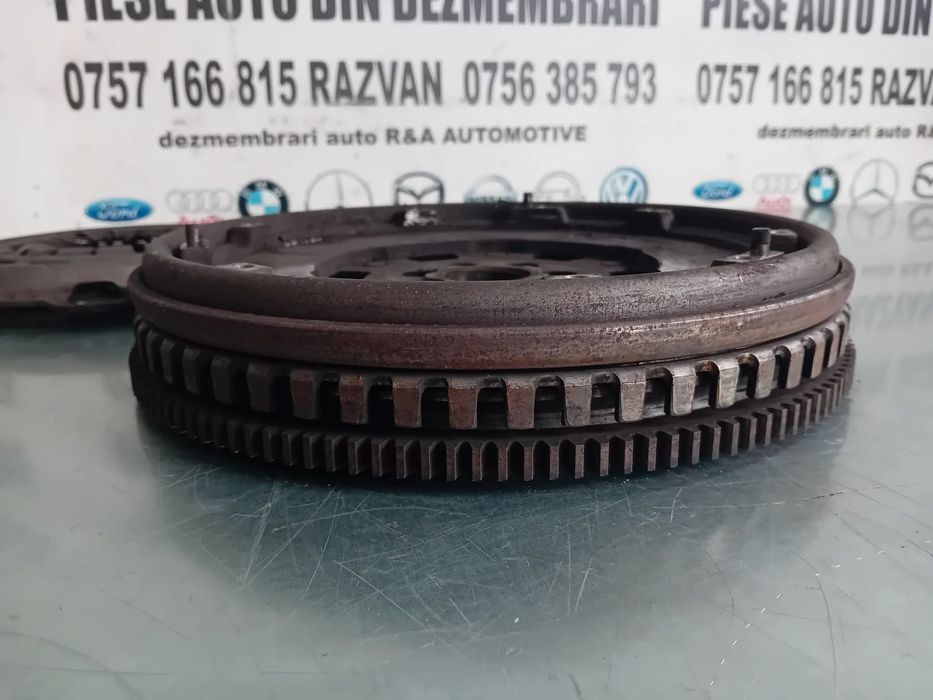 Kit Ambreiaj Volanta Masa Dubla Dacia Duster 1.5 Dci 2X4 6+1 An 2010-2015