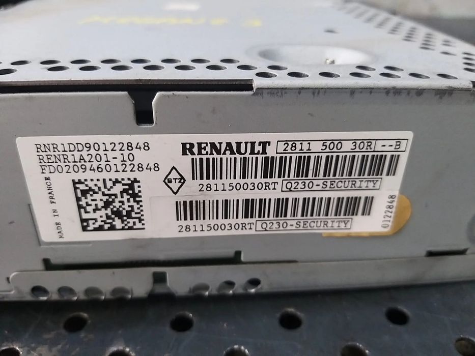 Radio cd player mp3 renault megane 3 281150030r 281150030rt