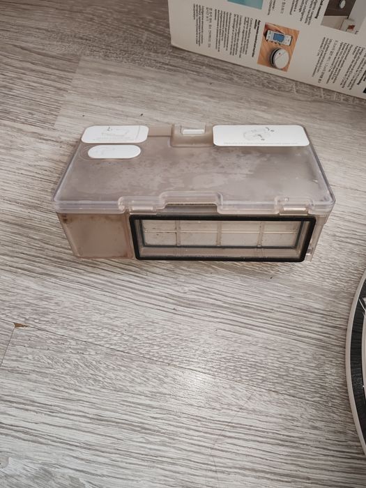 Прахосмукачка робот