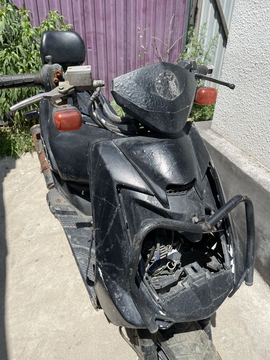 Продам скутер бумер