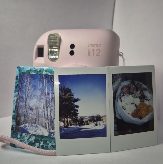 Фотоаппарат INSTAX MINI 12
