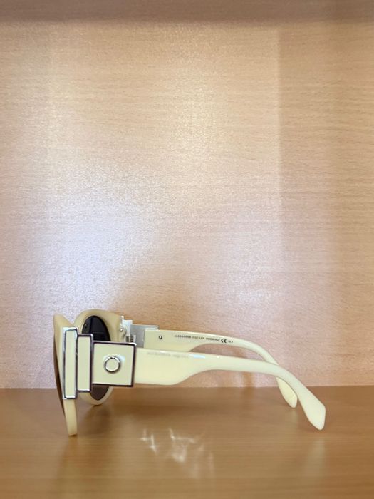 Слънчеви очила Alexander McQueen