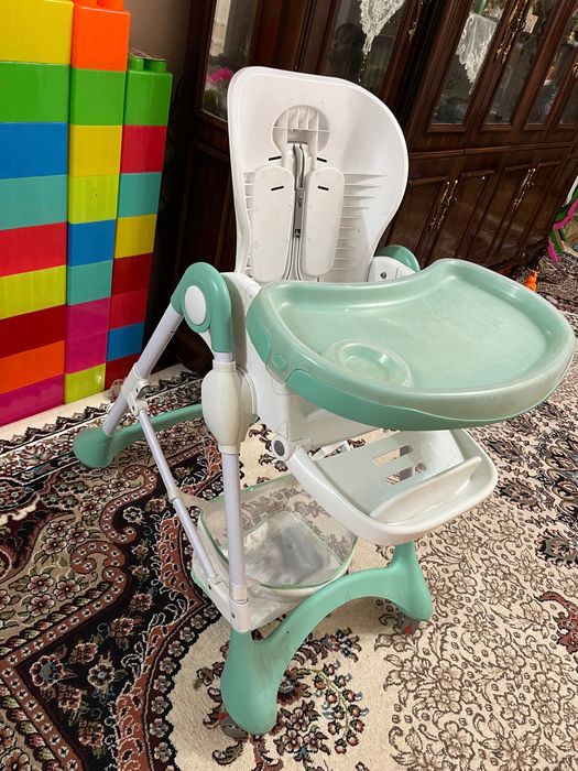 Коврик 90 000сум 4 шт в комплекте,60х60см 1 квадрат, общ р 1м20 см