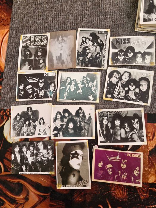 Продават се стари снимки