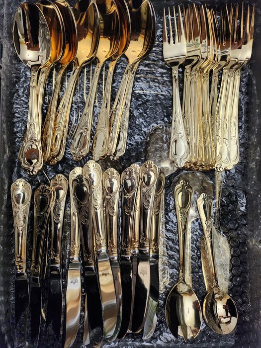 SBS Solingen 
Bestecke Solingen с  24 карата злат