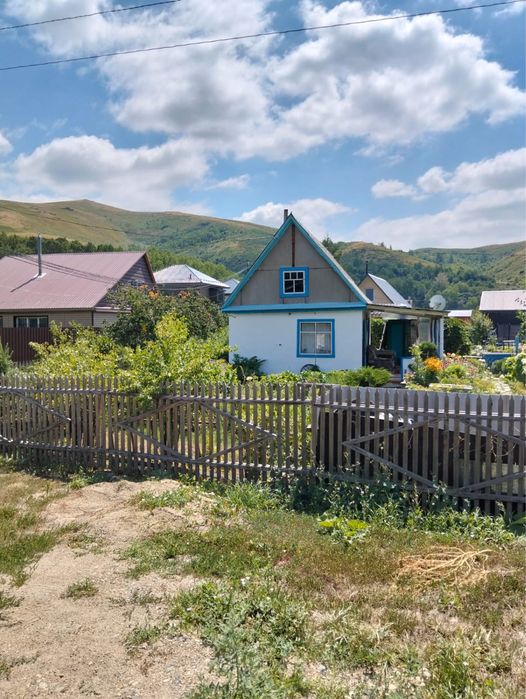Продам дачу, район поселка Каменный карьер,