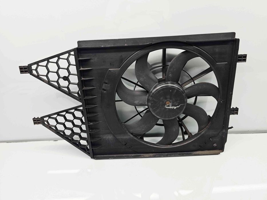 Electroventilator  Skoda Rapid (NH3) [Fabr 2012-2019] 6R0121207A 1.2 T