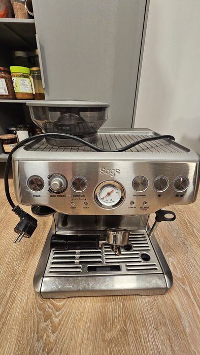 Espressor manual SAGE Barista Express BES875BSS