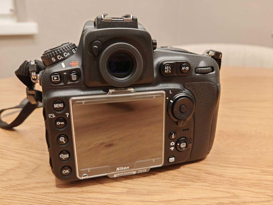 Aparat foto Nikon D810 + Nikon 24-70mm f/2.8 nou