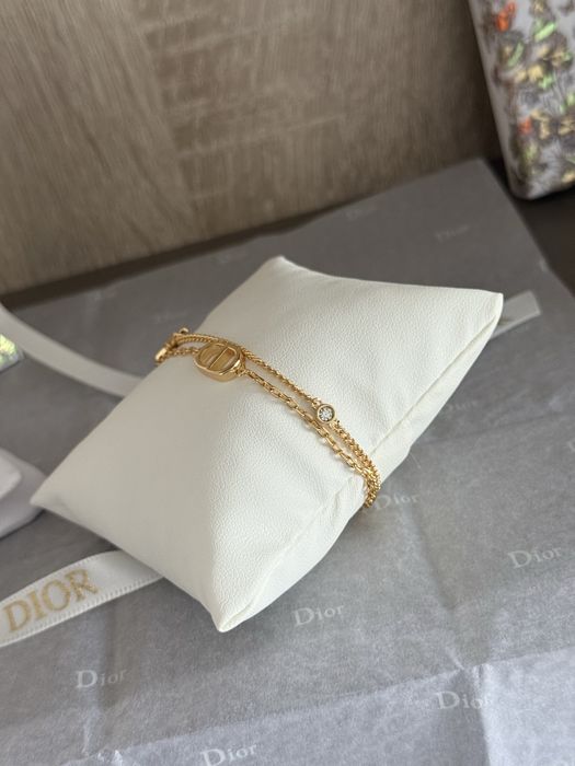 Bratara Dior aurie