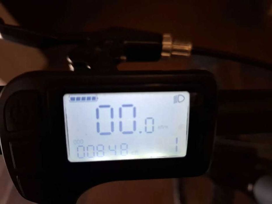 Rockrider E-ST100 електрическо колело