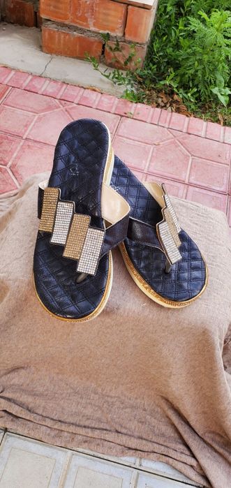 Обувь сланцы размер 40