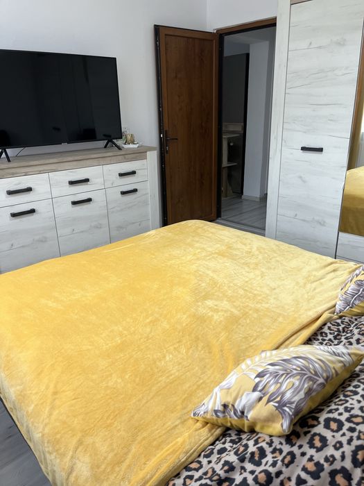 De vanzare apartamnet cu 3 camere!