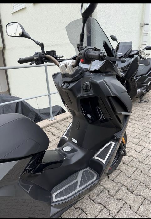 Scuter Peugeot Pulsion 125cm, ABS, Navi