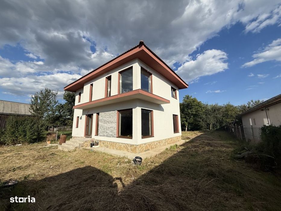 Casa individuala cu 600 mp teren in Gilau