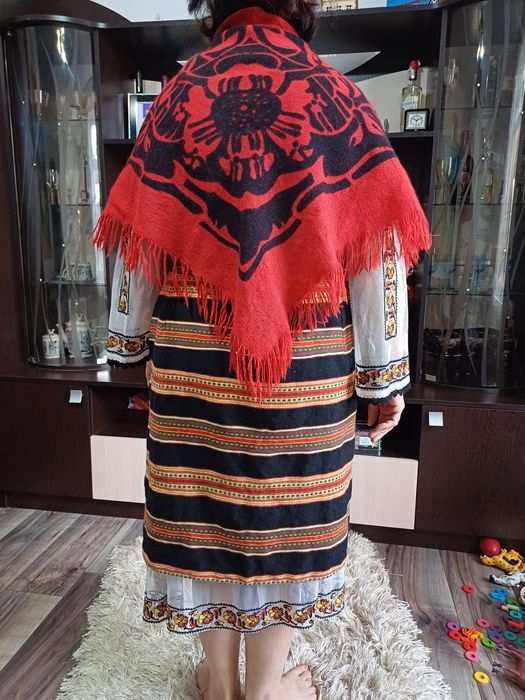 Costum popular din zona olteniei