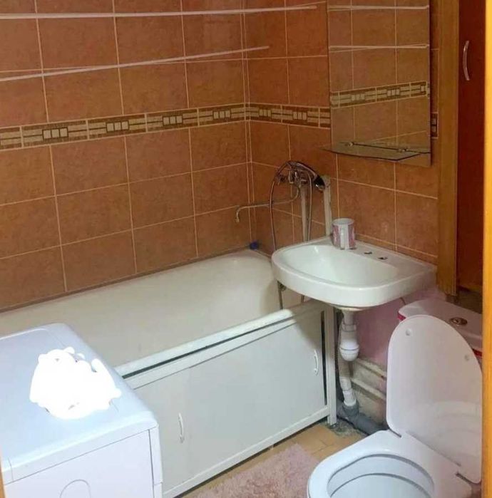 Срочно квартира Титов