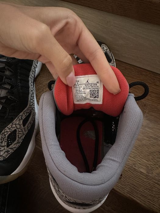 Air Jordan 11 Retro Low