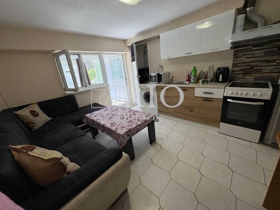 Продава се Двустаен апартамент в Пловдив, Тракия - 46 кв.м за 749 €/кв.м - Снимка #1