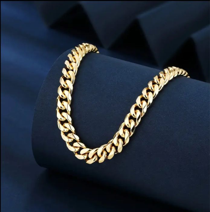 Златен ланец