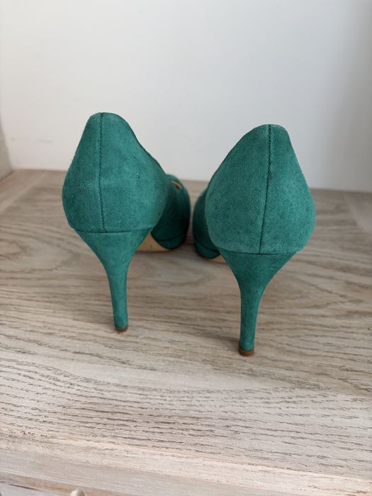 Страхотни тюркоазени велурени токчета högl