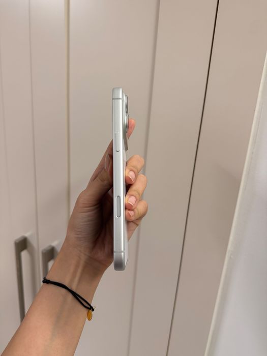 iPhone 17 Pro Max Silver