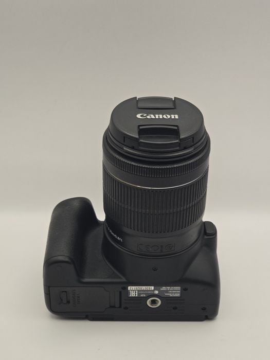 Canon EOS 250D + Obiectiv EF-S 18-55mm IS STM – Stare Impecabila