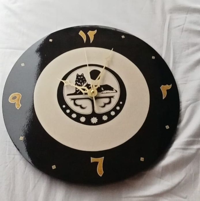 Мусульманские часы ручной работы