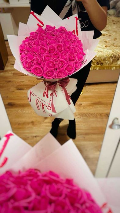 Букети от вечни рози