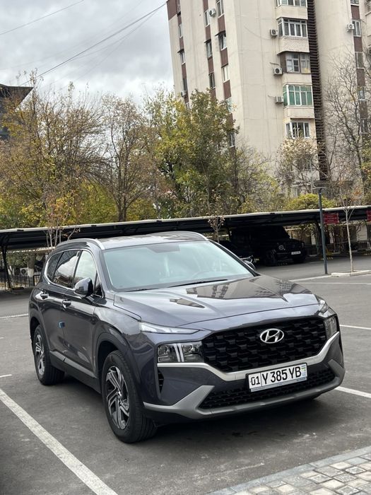 Hyunday Santa Fe 34000 km 2023 год