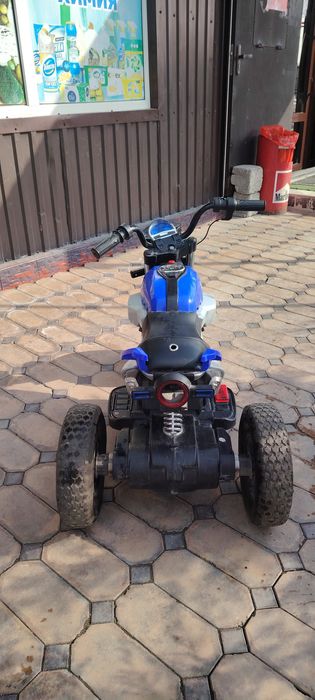 Квадроцикл детский