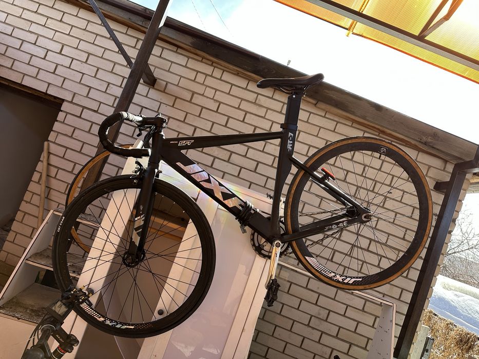 Велосипед фикс JIXF-AT7