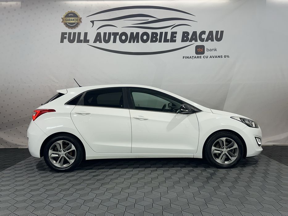 HYUNDAI i30 2015 — imagine 5