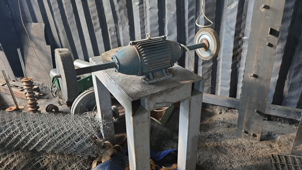 Трубогиб, точила