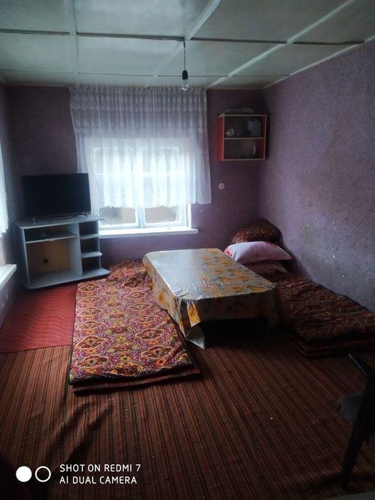 Hovli sotiladi srochna