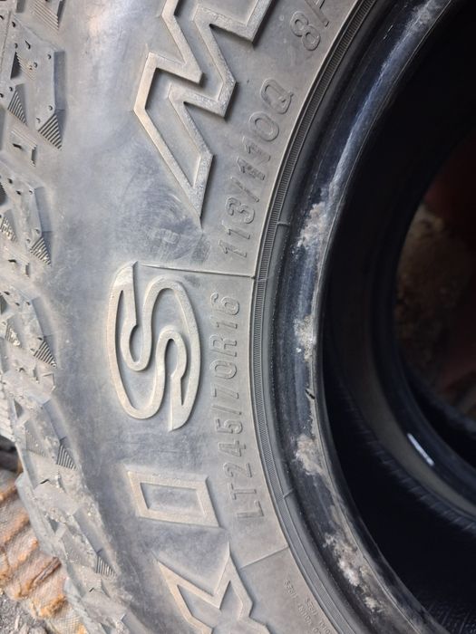Продам шины грязевые