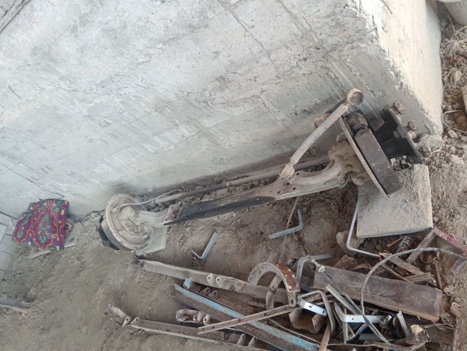 Suv bochka 2ton balka va resorlari kanpilekt