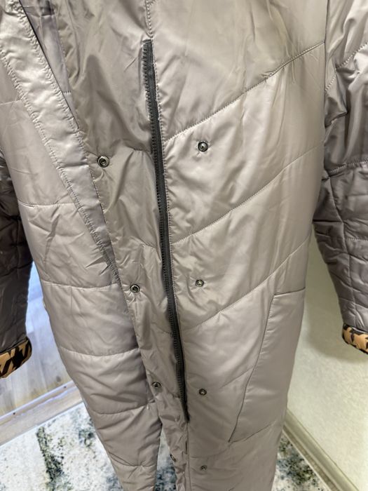 Продам женскую куртку