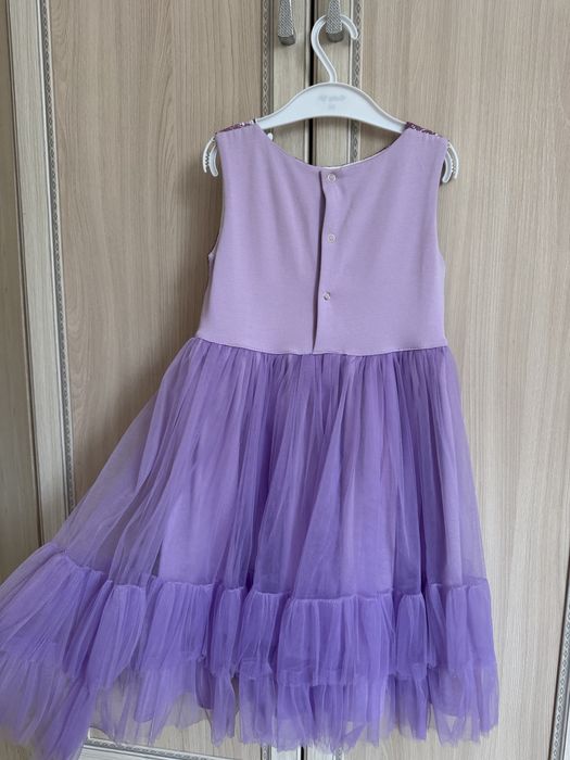 Нарядное платье для девочки