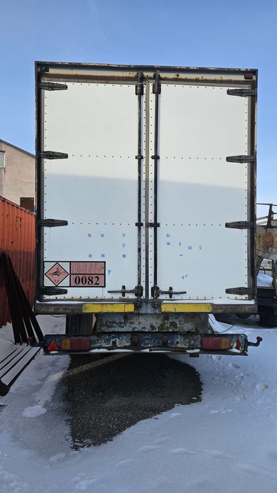 Продам прицеп будка.